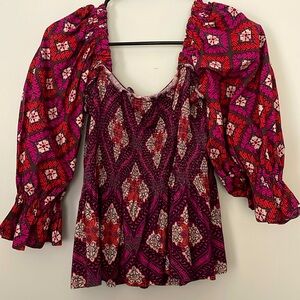 Women’s puffy shirt